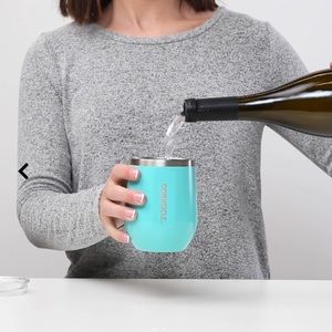 🌸CORKCICLE CLASSIC STEMLESS INSULATED TUMBLER🌸
